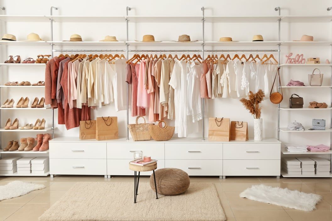 Intérieur d'un magasin de vêtements